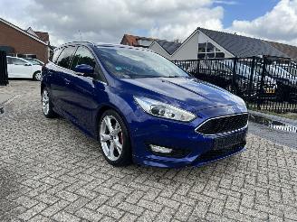 Ford Focus 2.0 TDCI Titanium Automaat 1st owner picture 2
