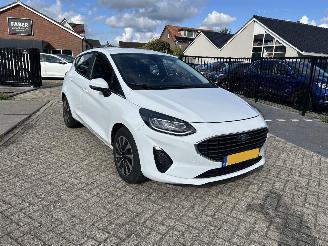 Schadeauto Ford Fiesta 1.0 EcoBoost Hybrid Titanium | 99.234 km!! 2022/12