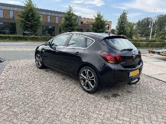 Opel Astra 1.6 Sport picture 15