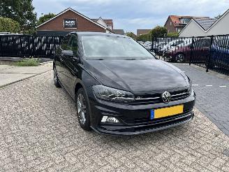 damaged passenger cars Volkswagen Polo 1.0 TSI R-Line Edition | 94.010 km!! 2021/8
