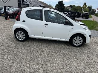 Peugeot 107 1.0 Access Accent | 88.469 km!! picture 8