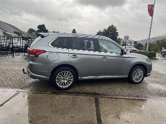 Mitsubishi Outlander 2.4 PHEV Intense+ picture 15