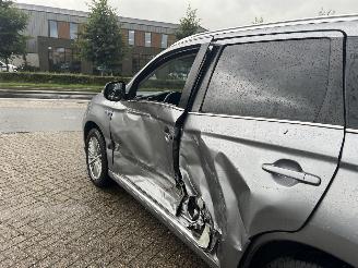 Mitsubishi Outlander 2.4 PHEV Intense+ picture 3