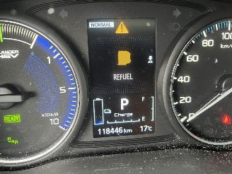 Mitsubishi Outlander 2.4 PHEV Intense+ picture 26
