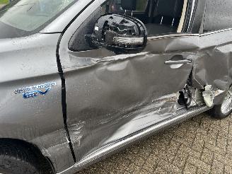 Mitsubishi Outlander 2.4 PHEV Intense+ picture 9
