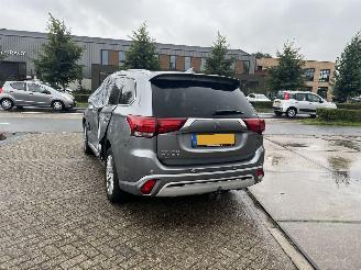Mitsubishi Outlander 2.4 PHEV Intense+ picture 19