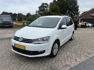 Volkswagen Sharan 2.0 TDI Exclusive Series picture 4