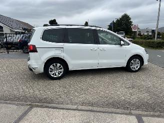 Volkswagen Sharan 2.0 TDI Exclusive Series picture 9