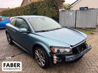 Volvo C-30 2.4i Momentum picture 3