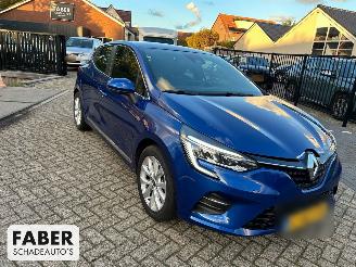 Renault Clio 1.0 TCe Intens | 37.279 km!! picture 4