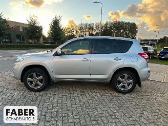 Toyota Rav-4 2.0 VVTi Executive Business picture 6