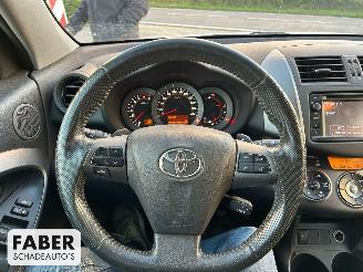 Toyota Rav-4 2.0 VVTi Executive Business picture 10