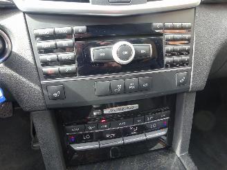 Mercedes E-klasse E 200 T CGI Avantgarde 135kw, Navi, Leer, Climate & Cruise control picture 19