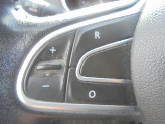 Renault Mégane Grandtour GT-Line 1.2 TCe 130pk Euro6, Leer, Navi, Cruise, Lane assist picture 16