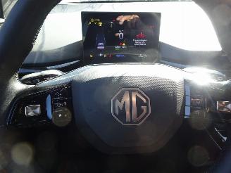 MG MG4 Luxury 150kw Elektro 68kw/h, Airco, Navi, Leer picture 12