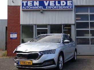 Voiture accidenté Skoda Octavia Combi 1.0 e-TSI Business Edition Plus 2024/6