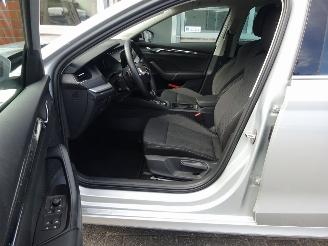 Skoda Octavia Combi 1.0 e-TSI Business Edition Plus picture 8