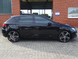 Seat Leon 1.4 EcoTSI FR DSG Automaat, Panorama, Climate & Cruise, DAB+ picture 8