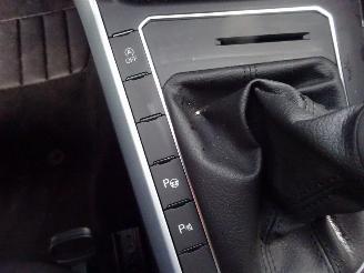 Volkswagen Polo Goal 1.0i 70kw ,DAB+, Navi, Airco, Stoelverw., Lane assist, Adaptive cruise picture 19