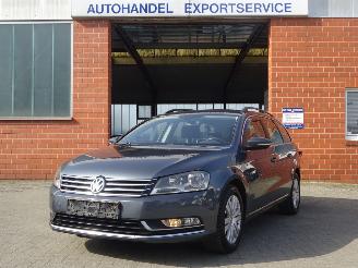 Coche accidentado Volkswagen Passat Comfortline DSG Automaat, Climate & Cruise, Navi, PDC 2014/10