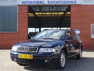 uszkodzony samochody osobowe Audi A4 Avant 1.6 Advance 74kw, Navi, Climate & Cruise control, ZEER MOOI !! 1999/6