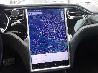 Tesla Model S Model S 85 picture 14