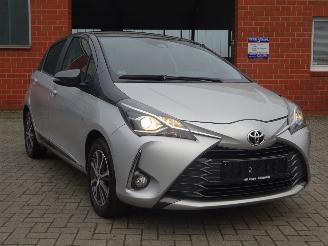 Toyota Yaris Y20 1.5i Automaat, Climate & Cruise, Lane assist, Camera picture 3