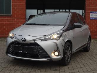 Toyota Yaris Y20 1.5i Automaat, Climate & Cruise, Lane assist, Camera picture 2