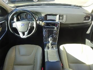 Volvo V-60 D6 TwinEngine 162kw Plug-in Hybride, Leer, Navi, Airco, Trekhaak picture 11