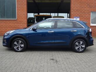 Kia Niro 1.6 GDi Hybrid DynamicLine, Navi, Airco, Leer, Camera picture 10