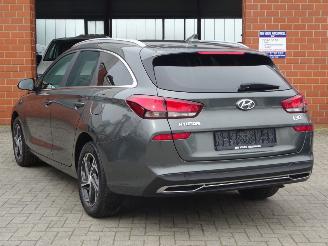 Hyundai I-30 Stationwagon 88kw Hybride, Climate & Cruise, Navi, Laneassist picture 5
