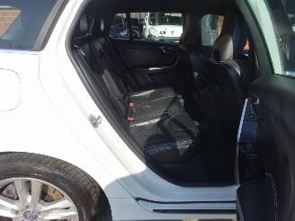 Volvo V-60 2.4 D6 AWD Plug-In Hybrid Summum, Leer, Navi, Climate & cruise picture 8