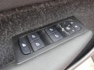 Volvo XC40 Recharge T5 Plug-inn Hybride 192kw, Panorama, Leer, Harman Kardon picture 19