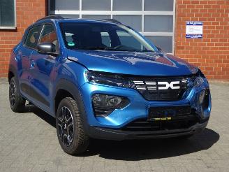 Dacia Spring Electric Essential, Klima, Leder, Navi picture 3