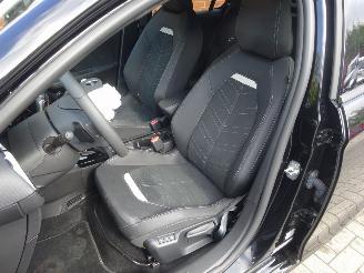 Opel Corsa GS 107kw Hybrid, Leder/alcantara, Climate& Cruise, Navi, Lane assist picture 18
