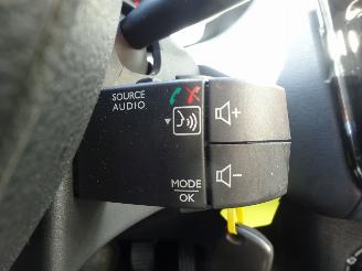 Dacia Dokker Celebration 1.5 DCI 66kw, Navi, Camera, DAB+, Airco, Cruise picture 21