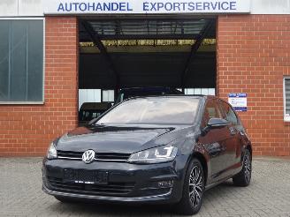 skadebil auto Volkswagen Golf Comfortine Allstar 81kw DSG Automaat, Adaptive cruise, Climate control 2016/3