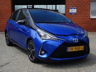Toyota Yaris 1.5 Hybrid Bi-Tone, Climate & Cruise, Lane assist, Navi picture 3