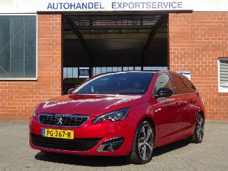 Damaged car Peugeot 308 SW 2.0 BlueHDI GT-line, Panorama, Leer, Climate & Cruise 2017/7