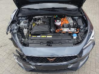 Cupra Leon Sportstourer 110kw Plug-Inn E-Hybrid, Beats Audio picture 6