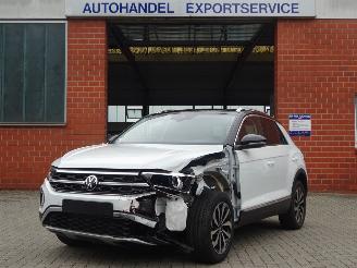 krockskadad bil auto Volkswagen T-Roc Style 110kw/150pk DSG Automaat, Half leer, DAB+, Navi 2026/2