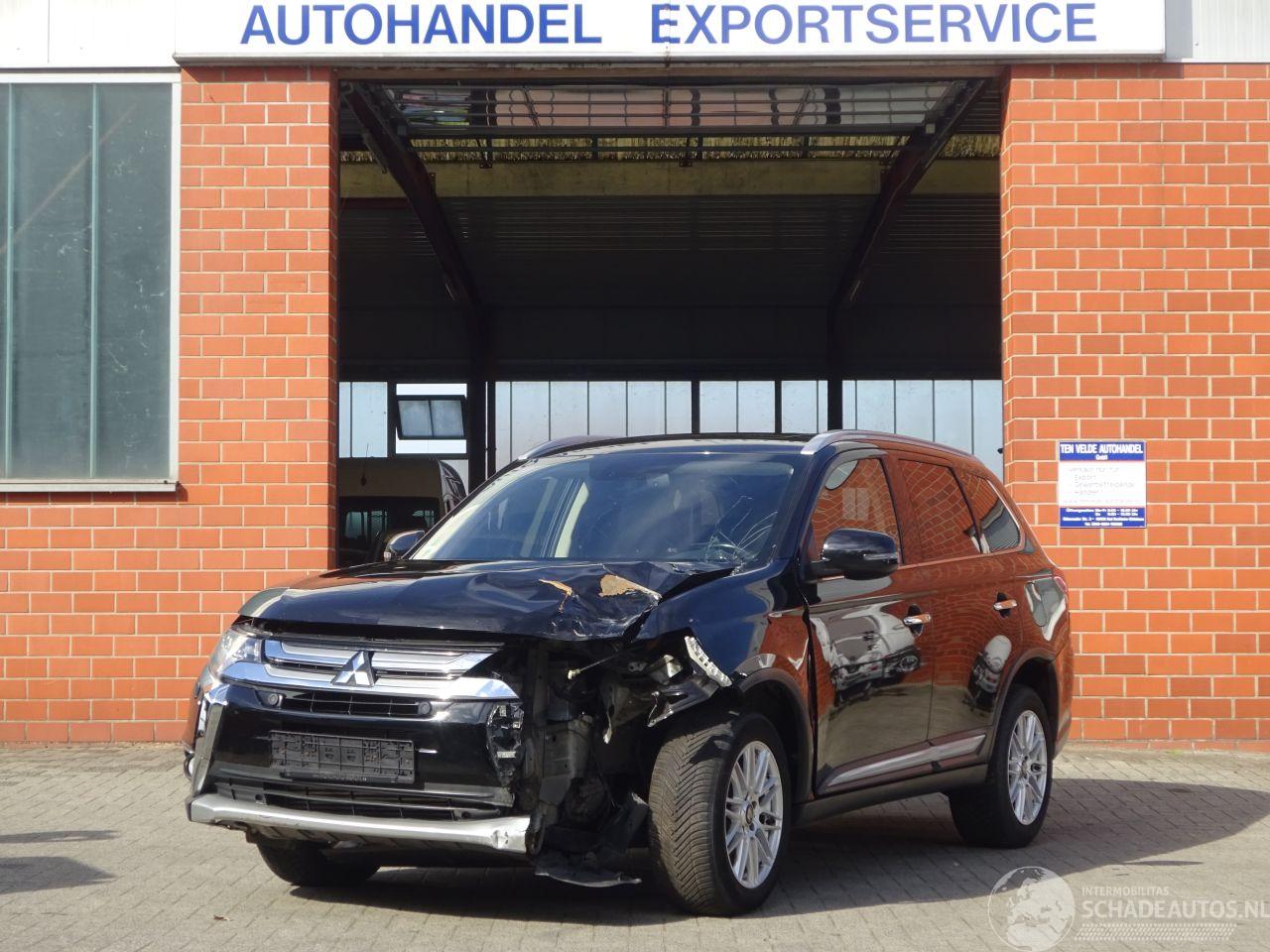 Mitsubishi Outlander Top 2.2 DI-D 110kw Automaat, 4x4, Leer, Navi, Schuifdak