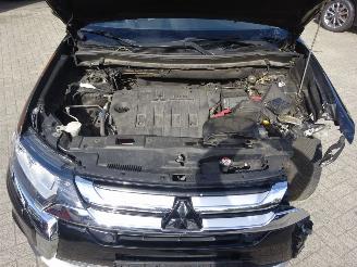 Mitsubishi Outlander Top 2.2 DI-D 110kw Automaat, 4x4, Leer, Navi, Schuifdak picture 7