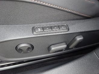 Cupra Leon Sportstourer 1.5 e-Hybrid 200 kW VZ Extreme picture 22