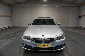 BMW 5-serie 520i 135kW Automaat Pano Last Minute Edition picture 4