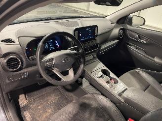 Hyundai Kona EV 100kW Fashion Design 39kWh picture 30
