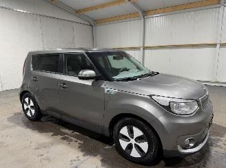 Kia Soul EV 27kWh 81kW ExecutiveLine DAB Stoel/Stuurverwarming picture 2