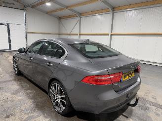 Jaguar XE 2.0D 120kW Automaat Clima Navi Pure picture 12