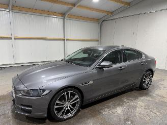 Jaguar XE 2.0D 120kW Automaat Clima Navi Pure picture 9
