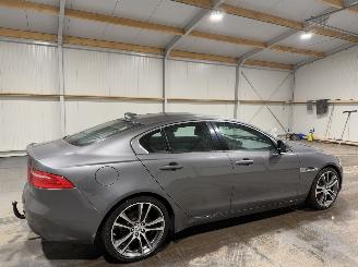Jaguar XE 2.0D 120kW Automaat Clima Navi Pure picture 5